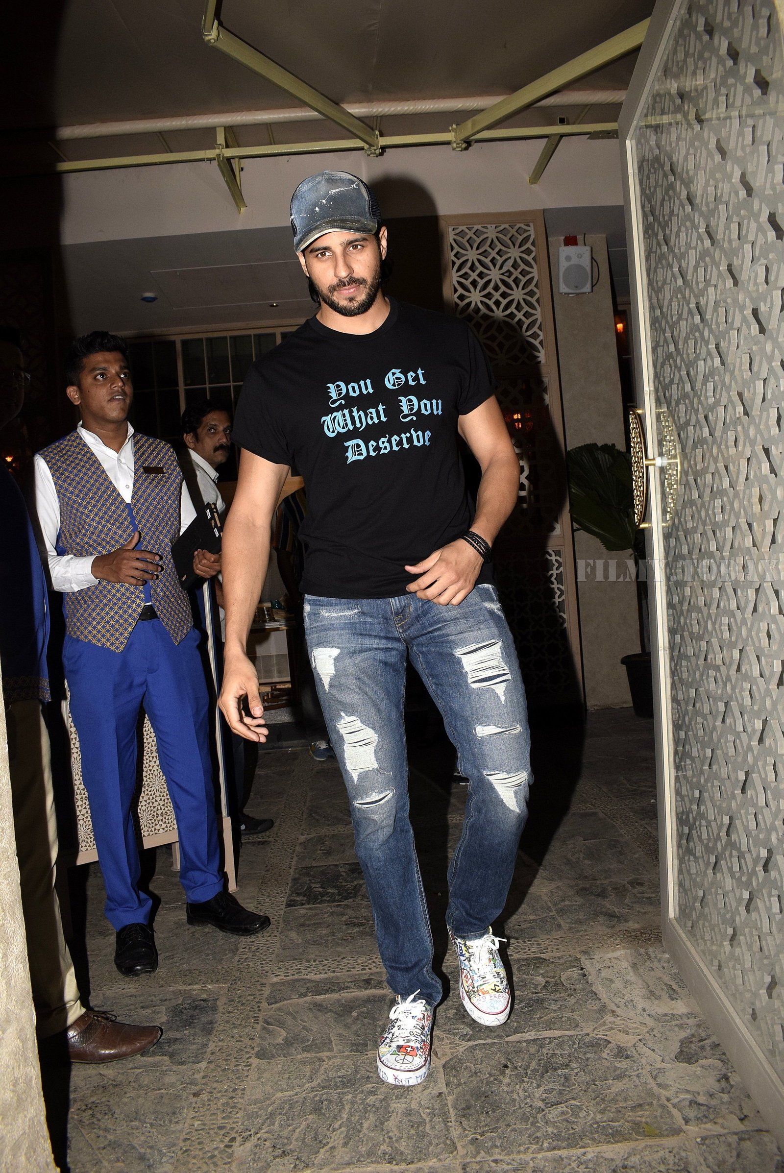 Sidharth Malhotra - Photos: Celebs at Bayrout Restaurant for dinner party | Picture 1630267