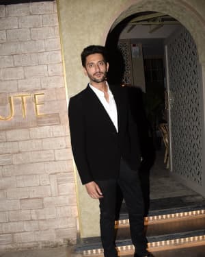 Photos: Celebs at Bayrout Restaurant for dinner party