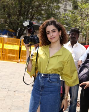 Sanya Malhotra - Photos: Promotion Of Film Photograph at Gateway Of India | Picture 1632548