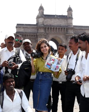 Photos: Promotion Of Film Photograph at Gateway Of India | Picture 1632550