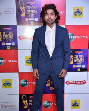 Photos: Celebs at Zee Cine Awards 2019 Red Carpet | Picture 1636642
