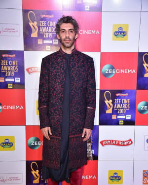 Photos: Celebs at Zee Cine Awards 2019 Red Carpet | Picture 1636614