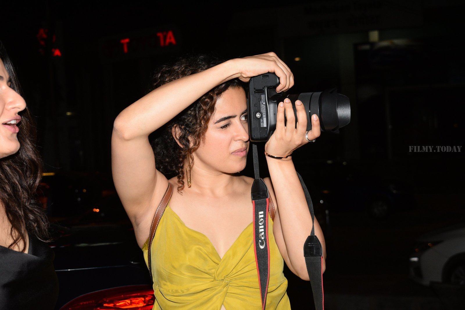 Sanya Malhotra - Photos: Rohini Iyer host a party for Guneet Monga to celebrate her Oscar Win | Picture 1638506