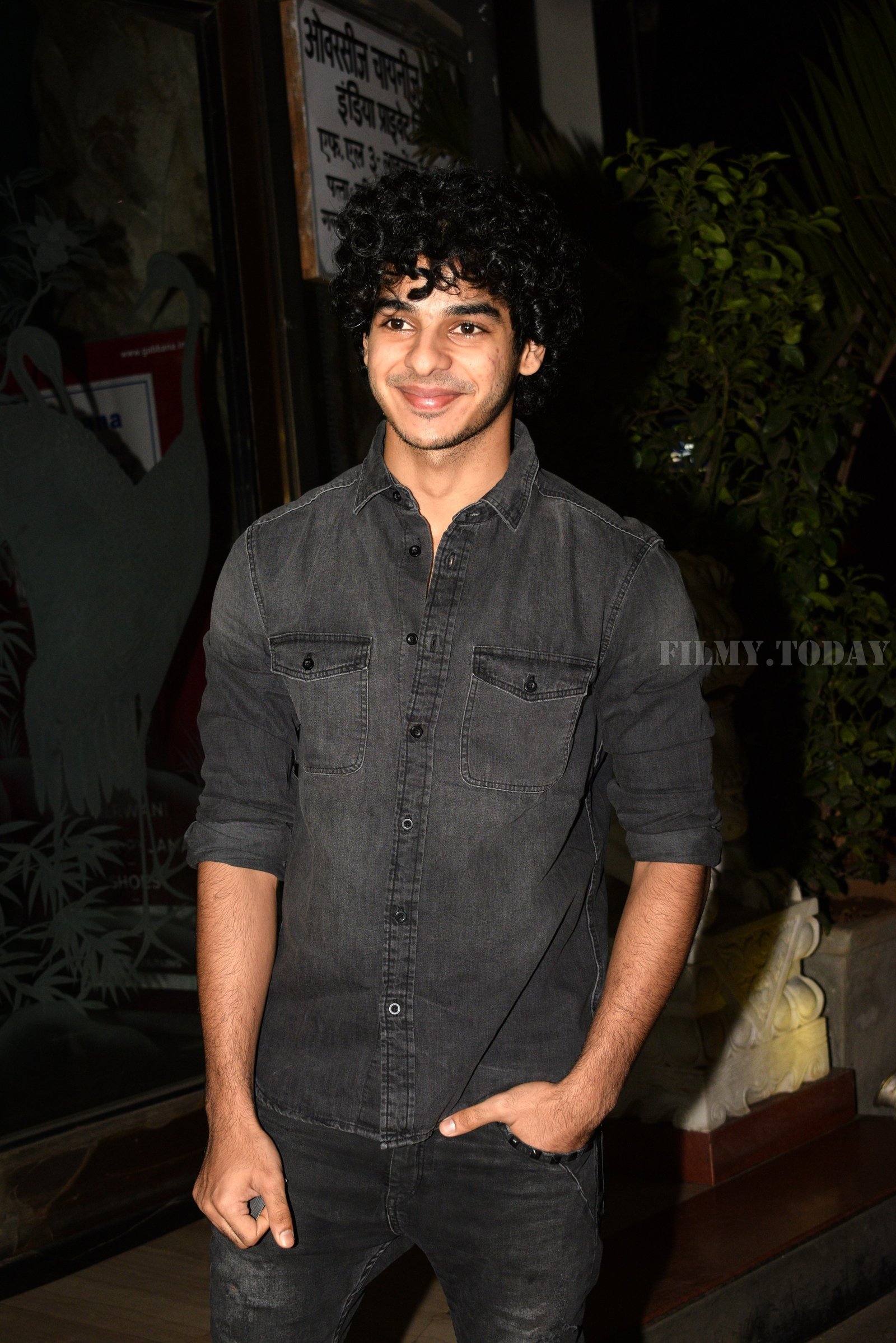 Ishaan Khattar - Photos: Rohini Iyer host a party for Guneet Monga to celebrate her Oscar Win | Picture 1638483
