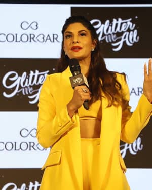 Photos: Jacqueline Fernandez at Launch Of Colorbar Glitter Me All | Picture 1638924