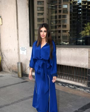 Photos: Mouni Roy Spotted at Andheri | Picture 1638867