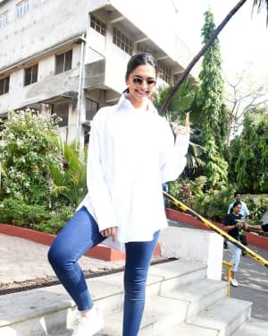 Deepika Padukone - Photos: Celebs Voting For 2019 Election | Picture 1645430