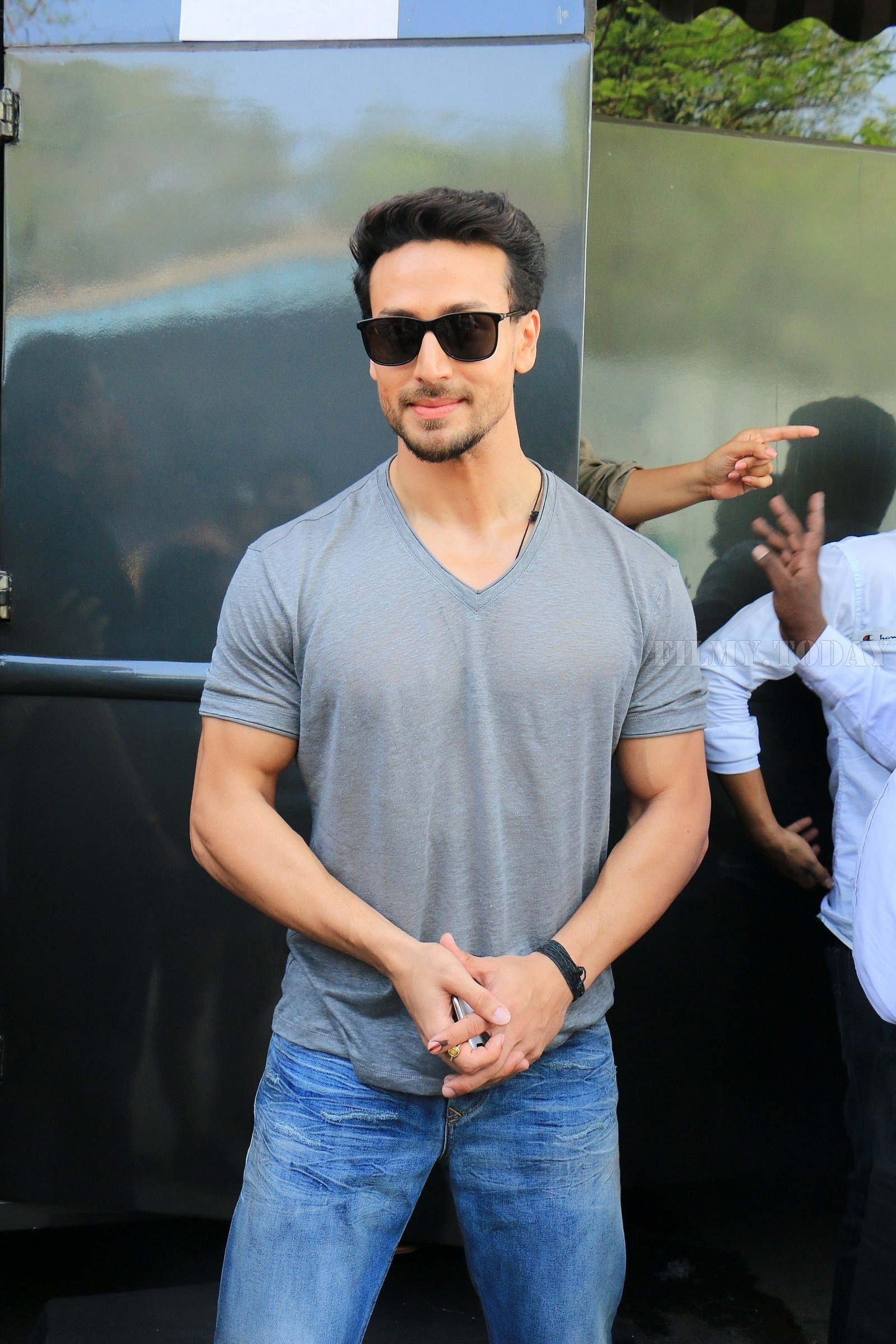 Tiger Shroff - Photos: Promotion Of Student Of The year 2 on the sets of Super Dancer Chapter 3 | Picture 1645560