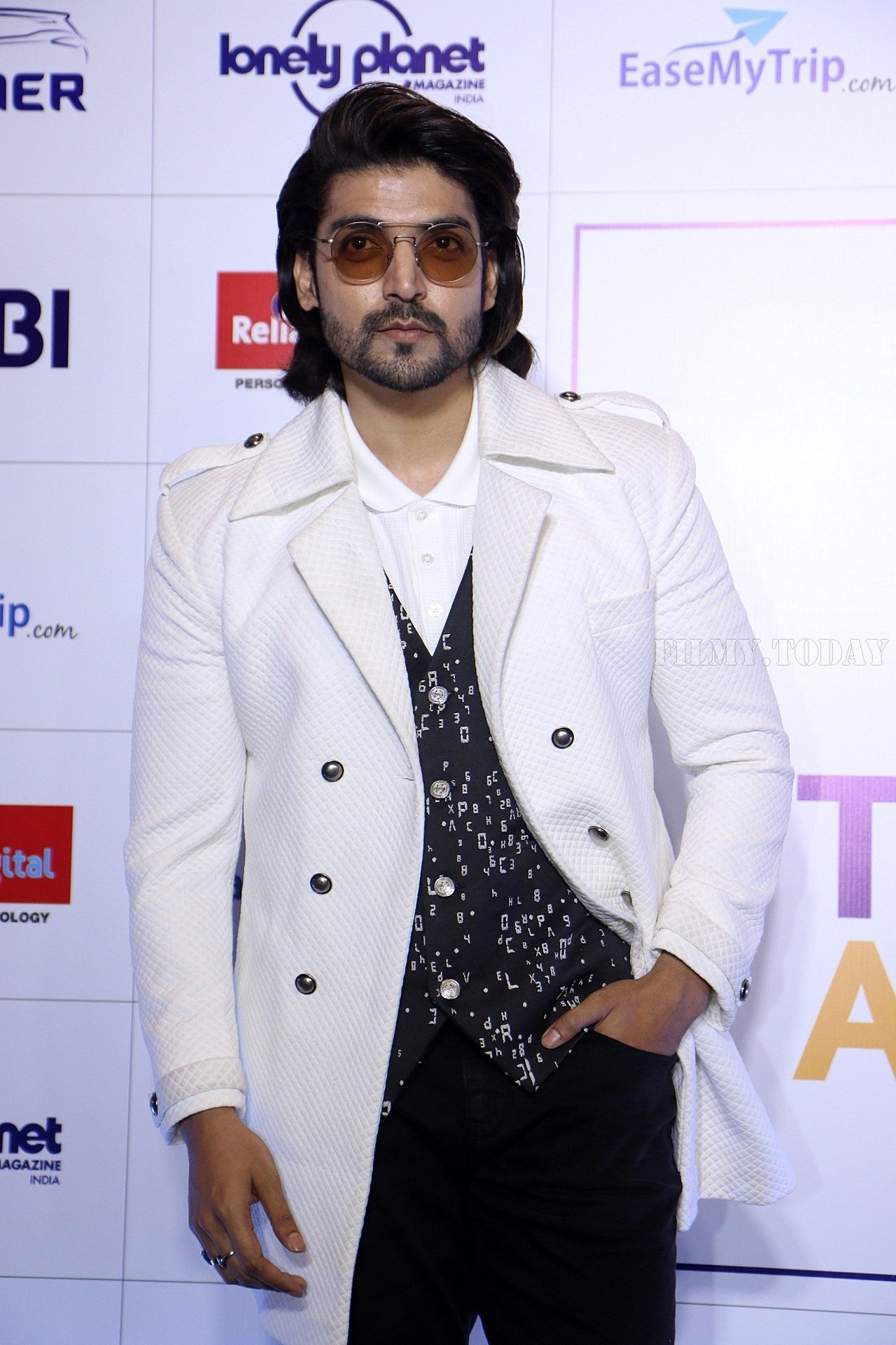 Gurmeet Choudhary - Photos: Red Carpet Of '8th Edition Of Lonely Planet Magazine India Travel Awards 2019' | Picture 1646649