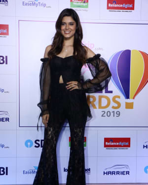 Asha Bhat - Photos: Red Carpet Of '8th Edition Of Lonely Planet Magazine India Travel Awards 2019' | Picture 1646650