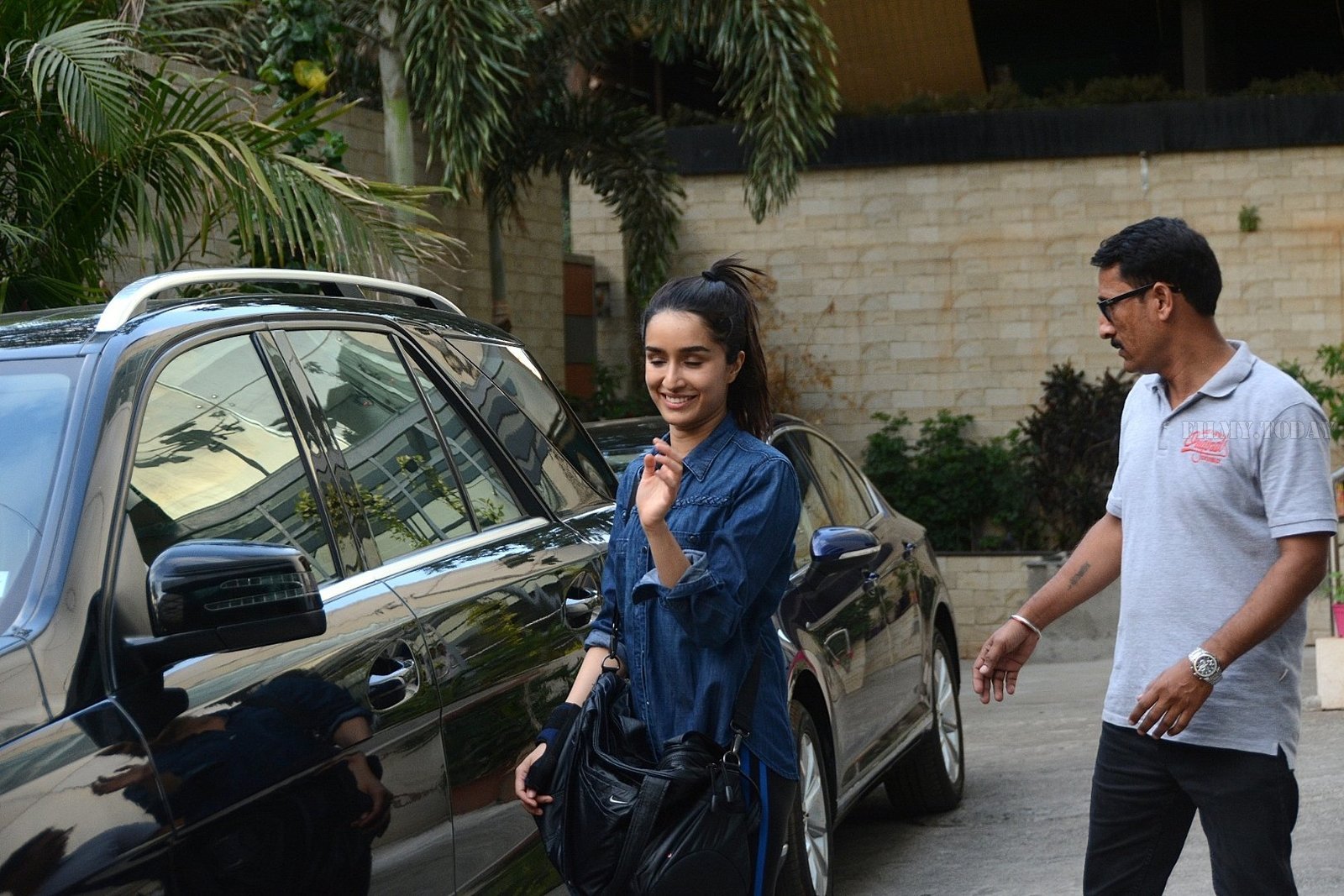 Photos: Shraddha Kapoor Spotted at Dance Class | Picture 1646473
