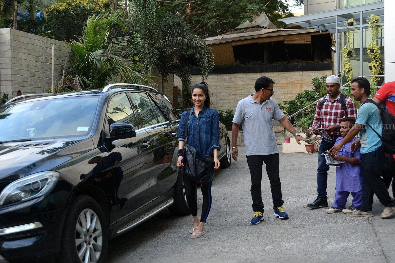 Photos: Shraddha Kapoor Spotted at Dance Class | Picture 1646471