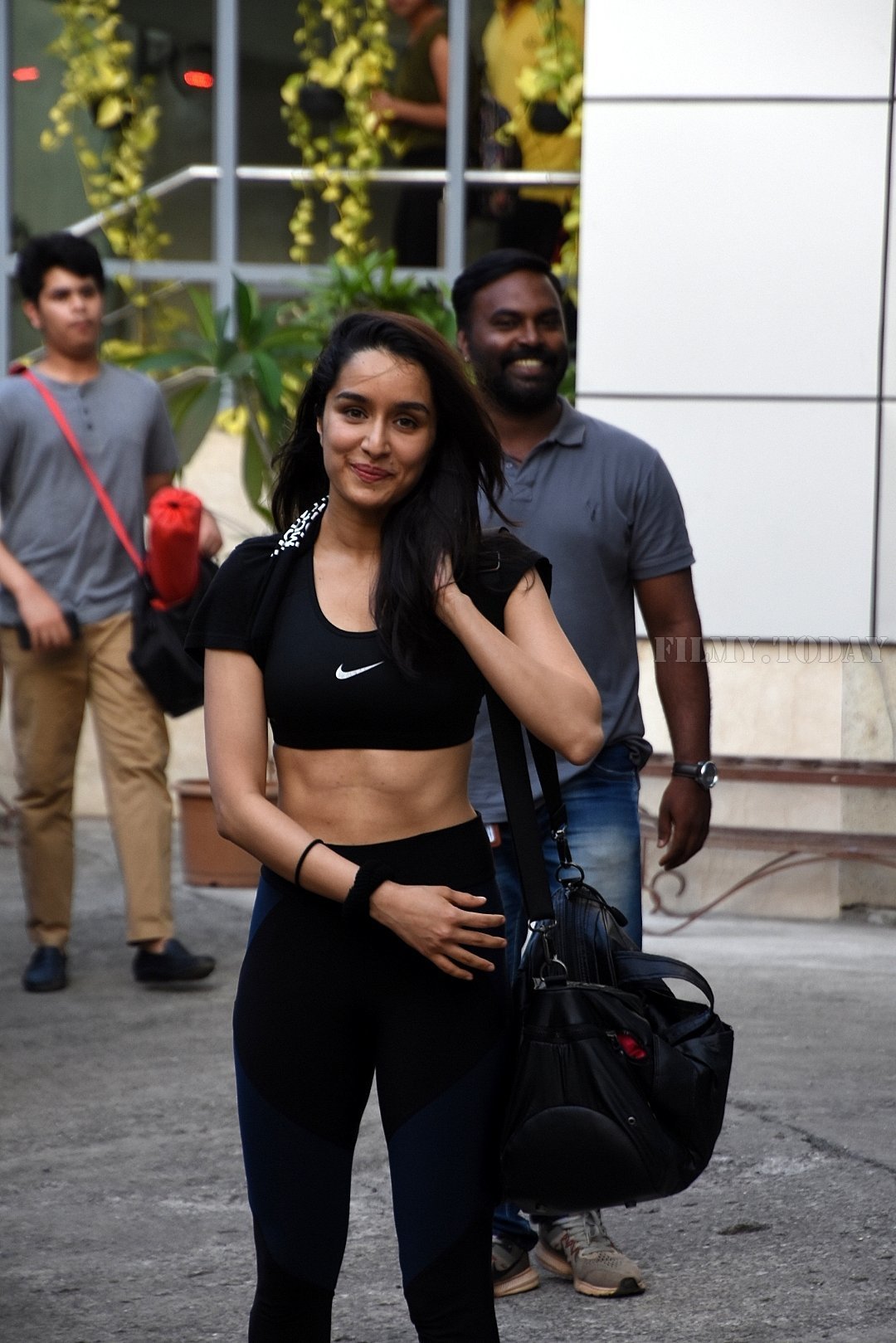Photos: Shraddha Kapoor Spotted at Dance Class | Picture 1646475