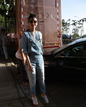 Photos: Diana Penty Spotted Post Shoot At Carter Road Bandra | Picture 1650585