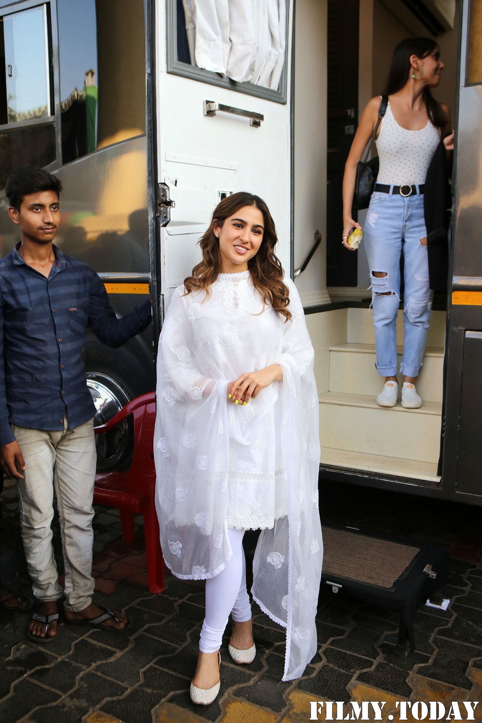 Sara Ali Khan - Photos: Celebs On The Sets Of Zee Tv Movie Masti With Manish Paul | Picture 1696474