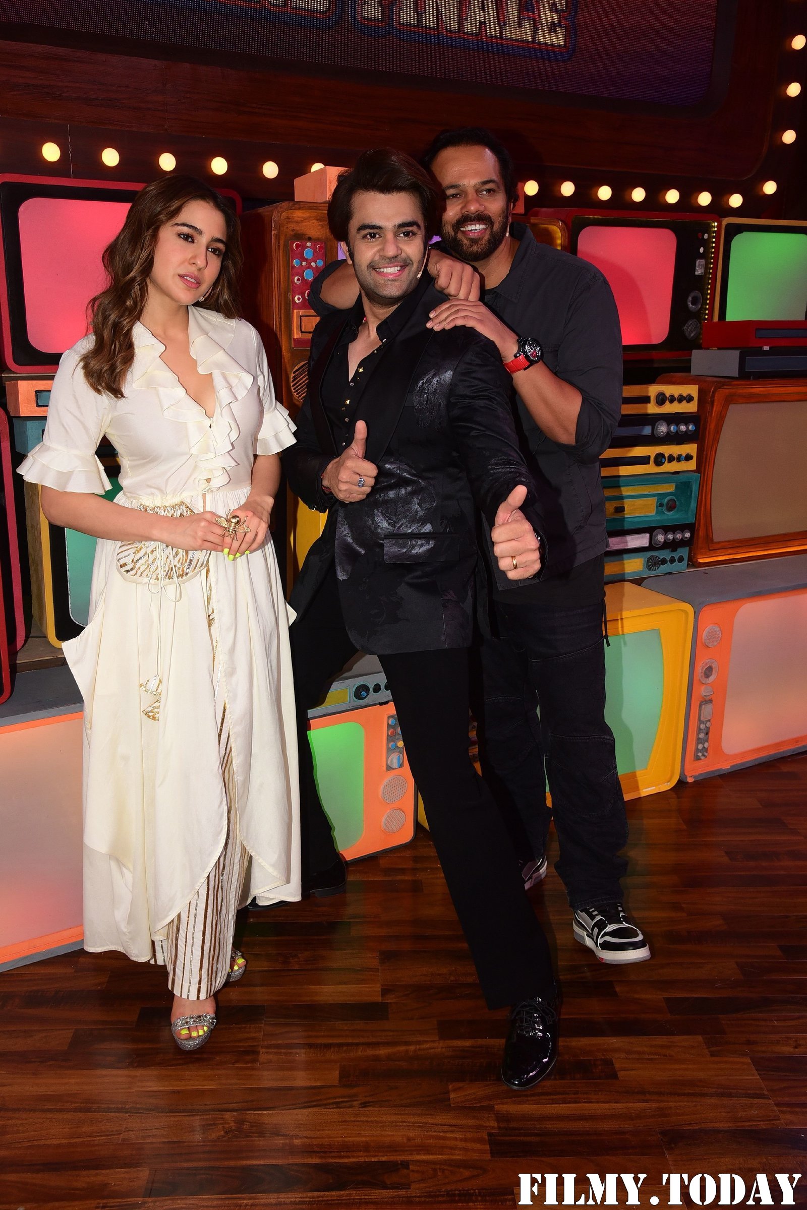Photos: Celebs On The Sets Of Zee Tv Movie Masti With Manish Paul | Picture 1696589
