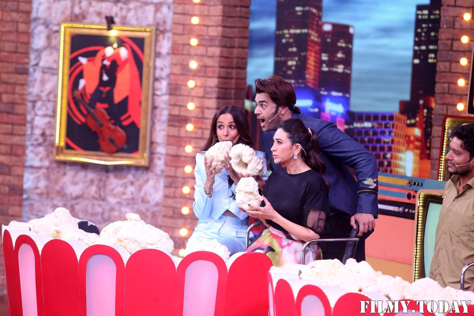 Photos: Celebs On The Sets Of Zee Tv Movie Masti With Manish Paul | Picture 1696583