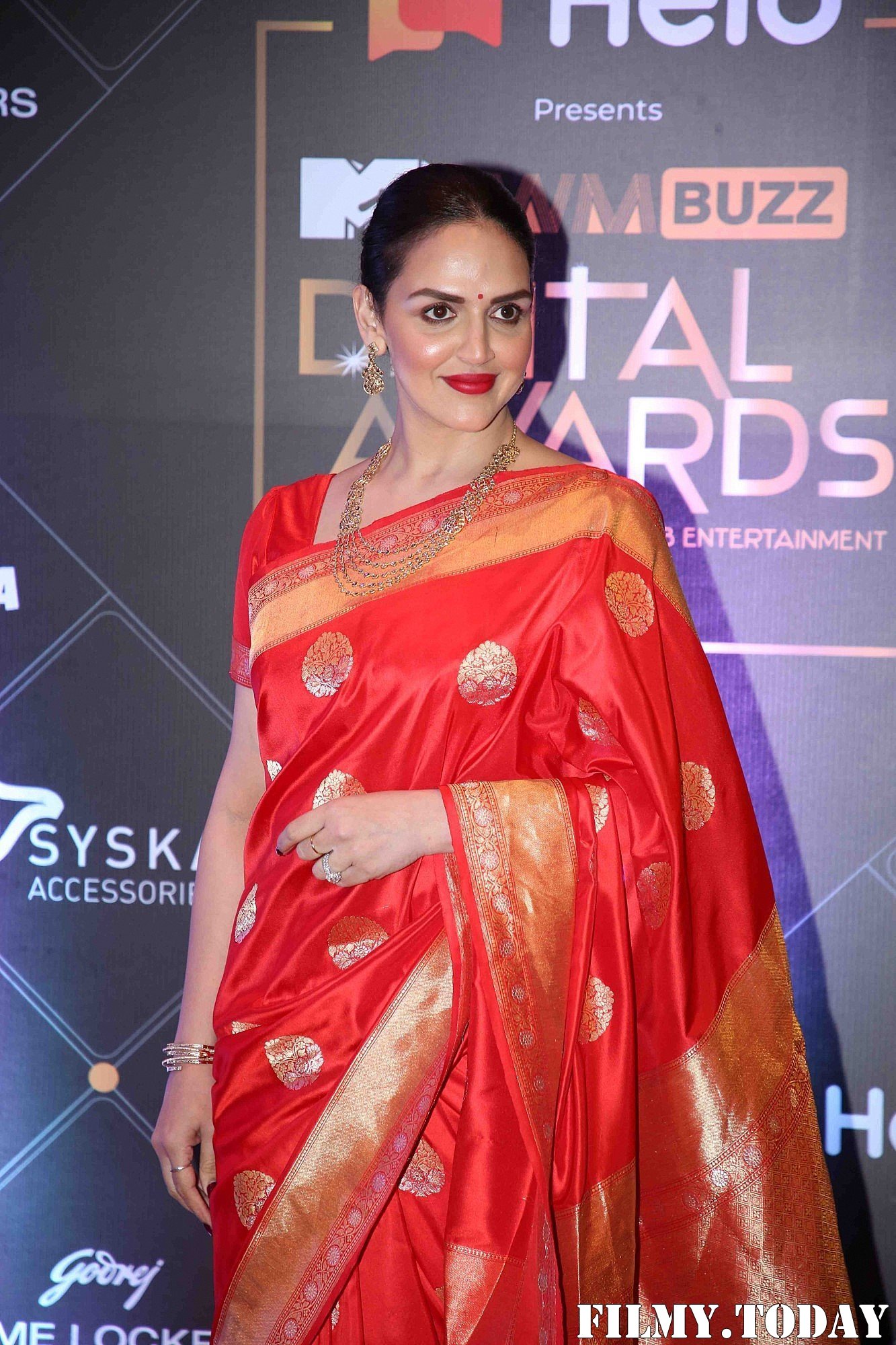 Esha Deol - Photos: Red Carpet For The 2nd Edition Of MTV IWMBuzz Digital Awards | Picture 1698212