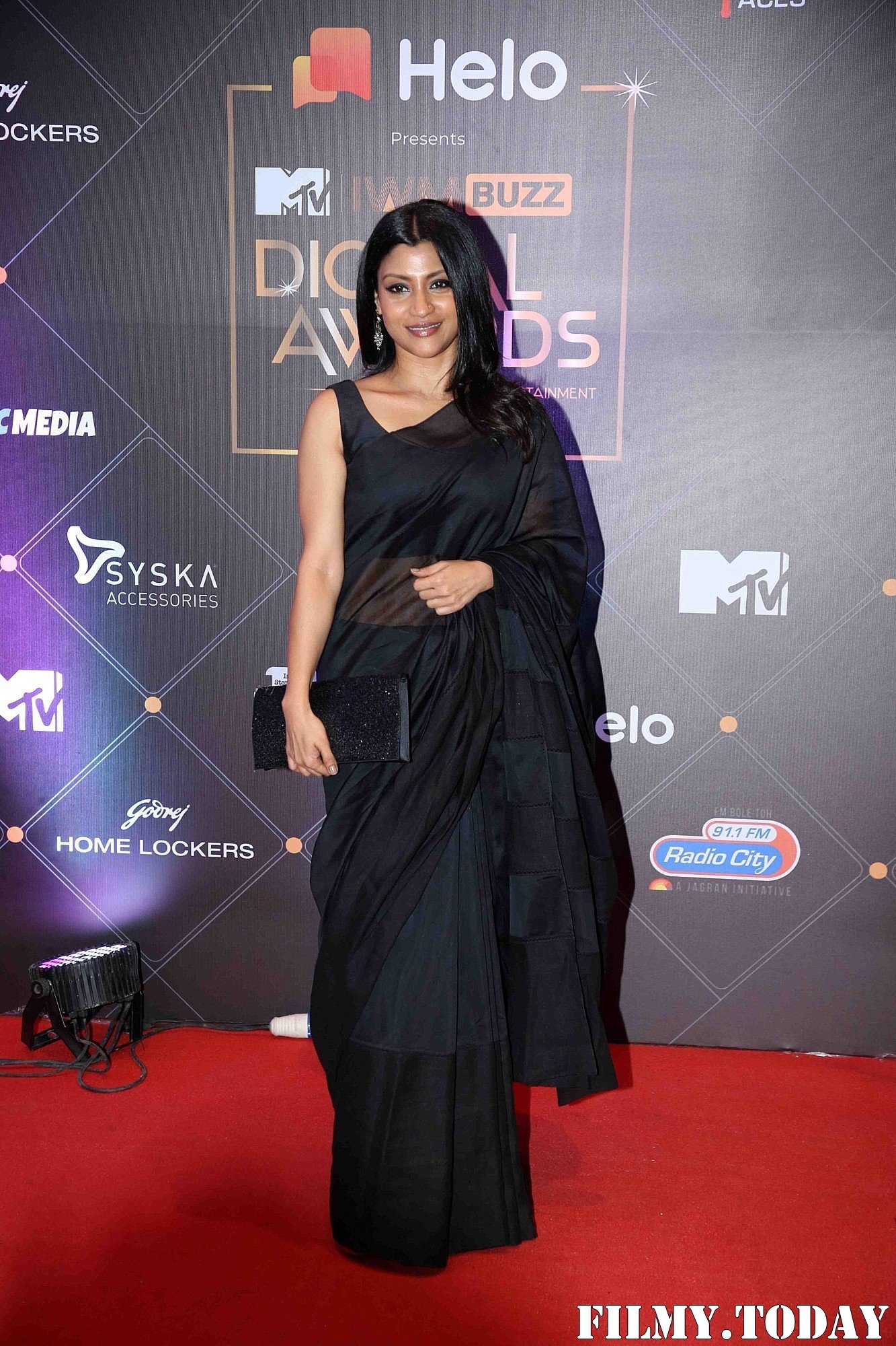 Konkona Sen Sharma - Photos: Red Carpet For The 2nd Edition Of MTV IWMBuzz Digital Awards | Picture 1698234
