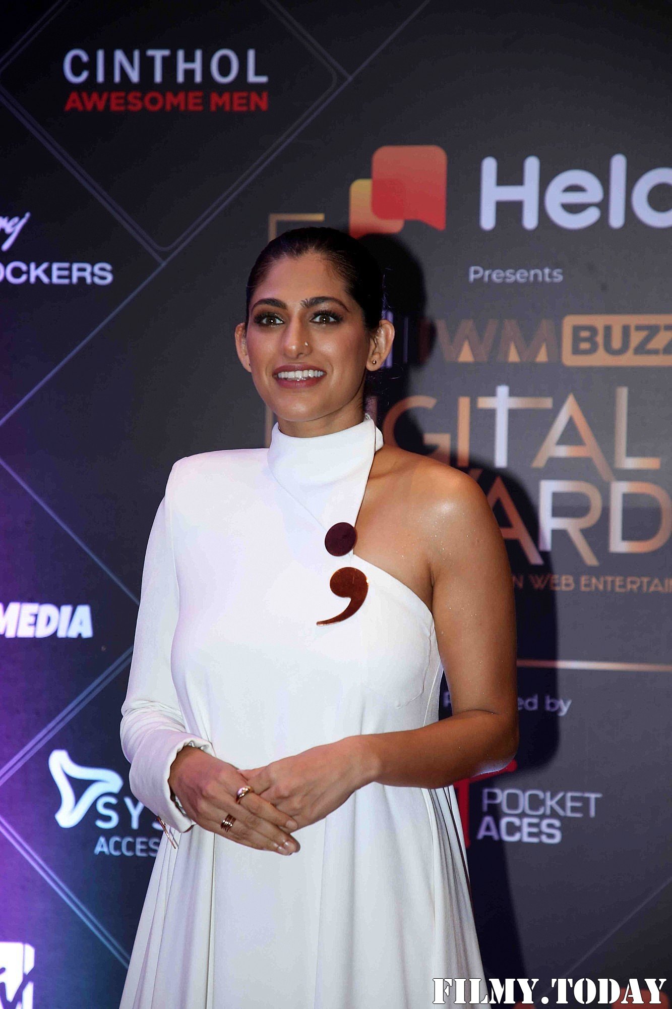 Kubbra Sait - Photos: Red Carpet For The 2nd Edition Of MTV IWMBuzz Digital Awards | Picture 1698193