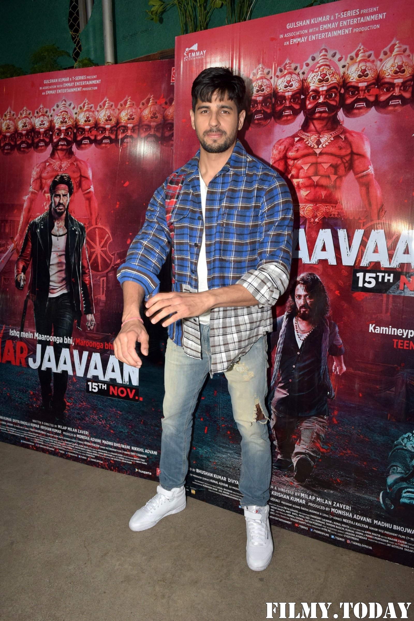 Sidharth Malhotra - Photos: Screening Of Marjaavaan At Sunny Sound | Picture 1699165