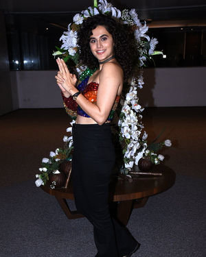 Taapsee Pannu - Photos: Success Party Of Film Saand Ki Aankh At Bkc | Picture 1700615