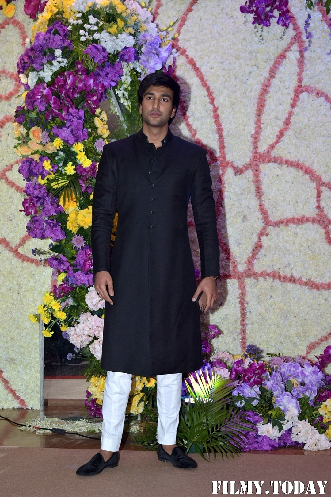 Photos: Wedding Reception Of Sooraj Barjatya's Son Devansh At Jw Marriott Juhu | Picture 1703058