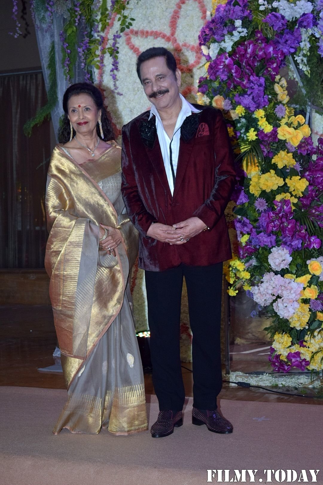 Photos: Wedding Reception Of Sooraj Barjatya's Son Devansh At Jw Marriott Juhu | Picture 1703042
