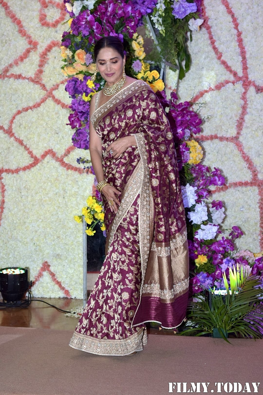 Madhuri Dixit - Photos: Wedding Reception Of Sooraj Barjatya's Son Devansh At Jw Marriott Juhu | Picture 1703088