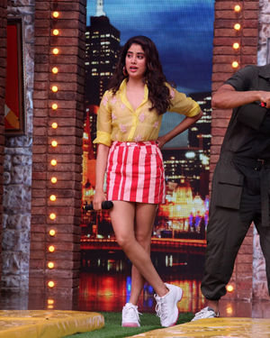 Photos: Celebs On The Sets Of Zee Tv Movie Masti With Manish Paul | Picture 1688979