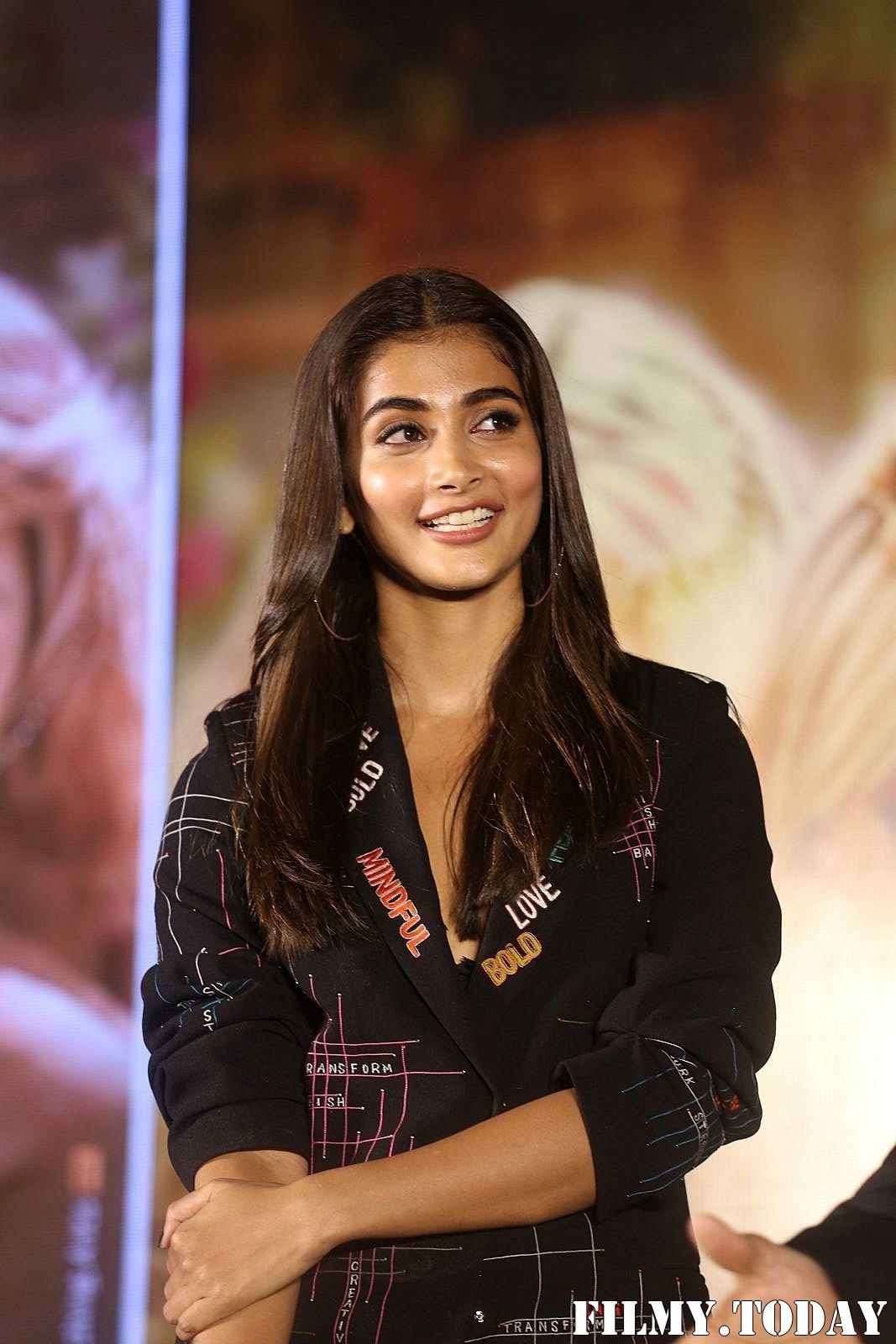 Pooja Hegde - Photos: Housefull 4 Press Conference At Hyderabad | Picture 1690034