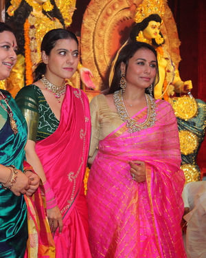 Photos: Celebs At Durga Puja In Juhu | Picture 1690411