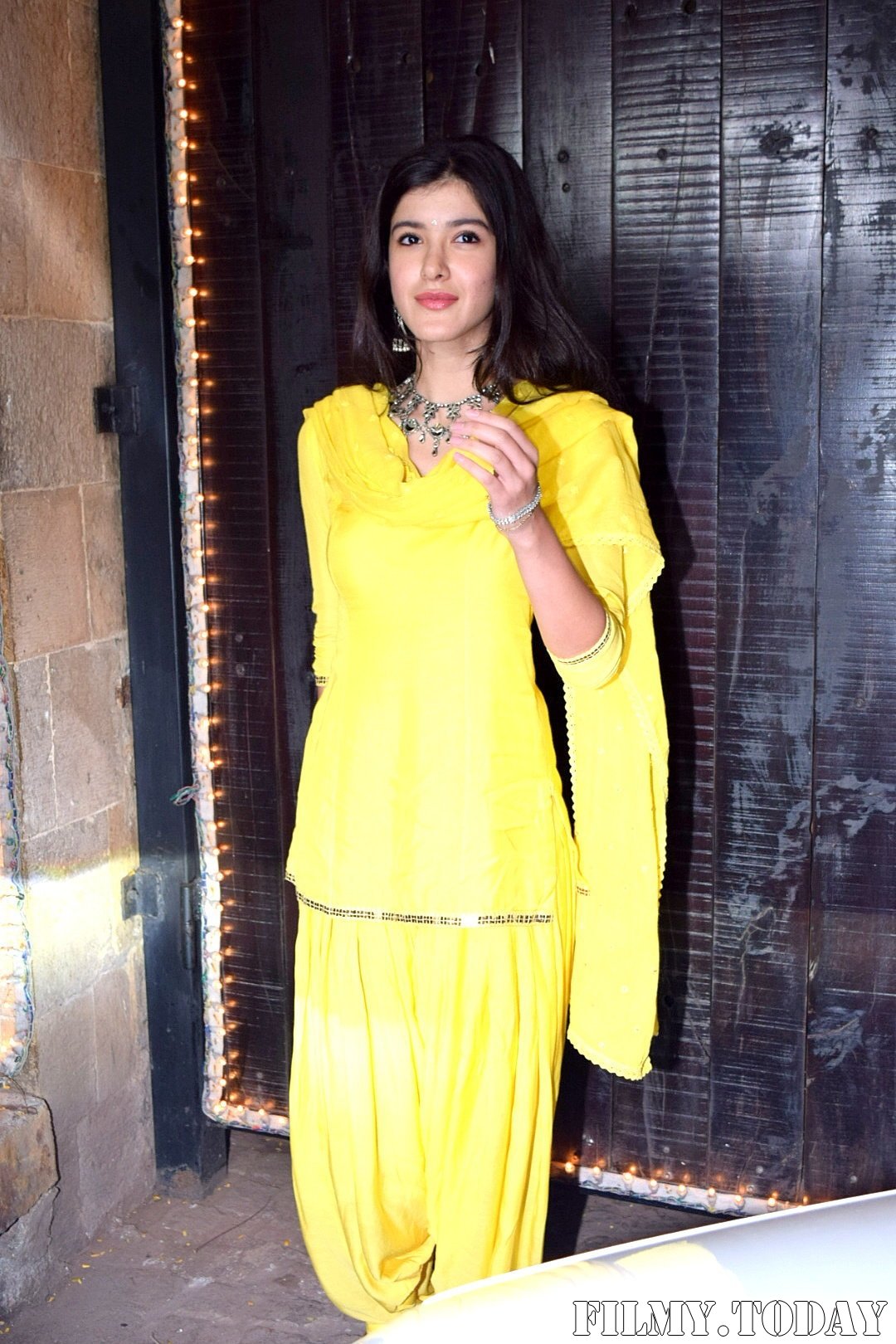 Shanaya Kapoor - Photos: Celebs At Celebration Of Karvachauth At Anil Kapoor's House | Picture 1692596