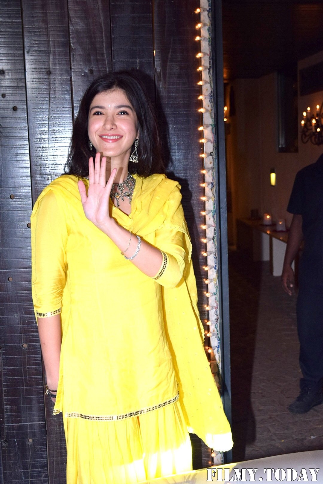 Shanaya Kapoor - Photos: Celebs At Celebration Of Karvachauth At Anil Kapoor's House | Picture 1692634