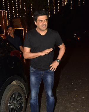 Photos: Celebs At Celebration Of Karvachauth At Anil Kapoor's House | Picture 1692581