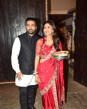 Photos: Celebs At Celebration Of Karvachauth At Anil Kapoor's House | Picture 1692608