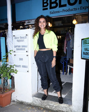 Patralekha - Photos: Celebs Spotted at Juhu | Picture 1692505