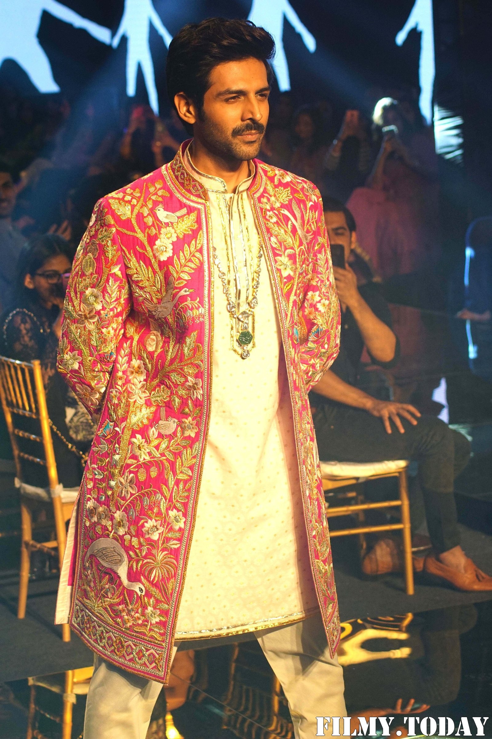 Photos: Celebs Walk The Ramp At Abu Jani & Sandeep Khosla Fashion Show | Picture 1692484