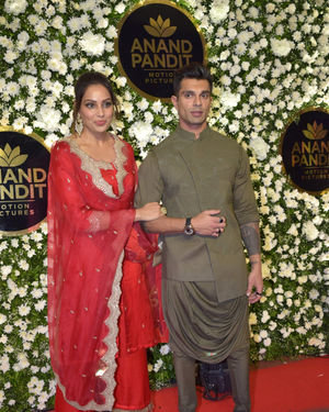 Photos: Celebs At Anand Pandit's Diwali Party
