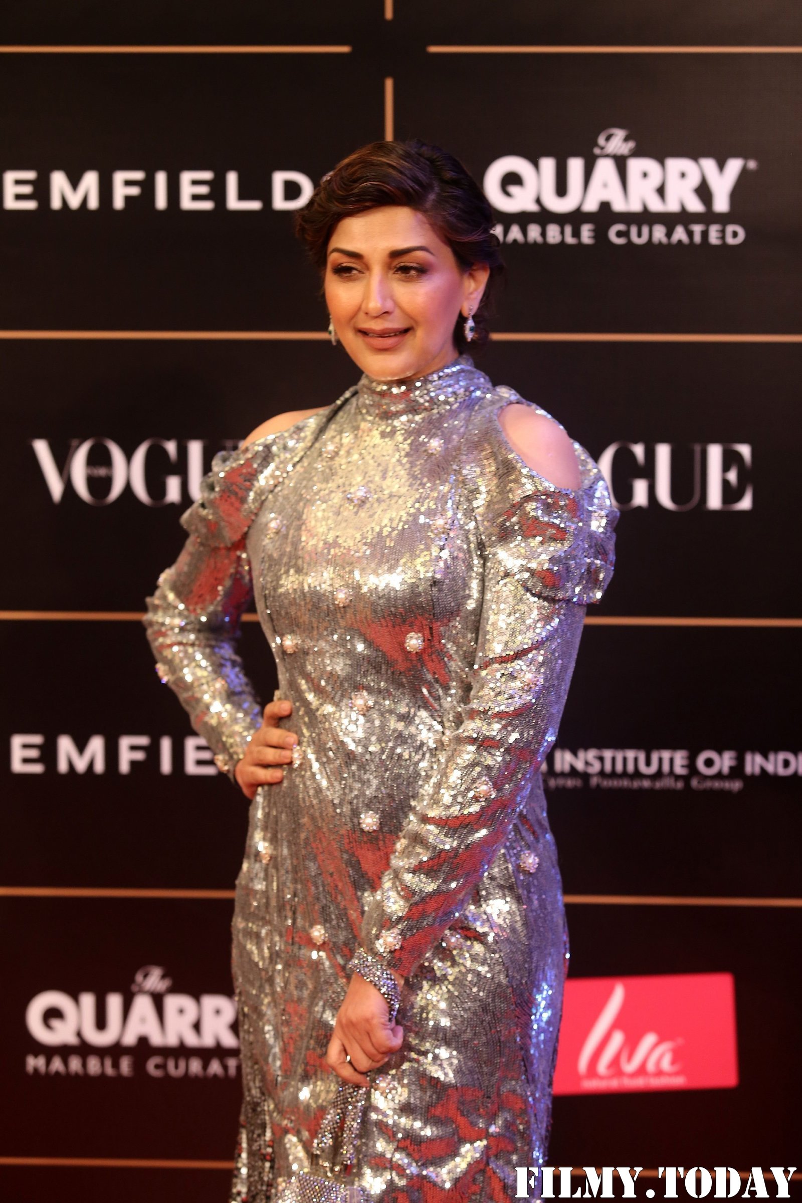 Sonali Bendre - Photos: Red Carpet Ceremony Of Vogue Women Of The Year 2019 | Picture 1693544