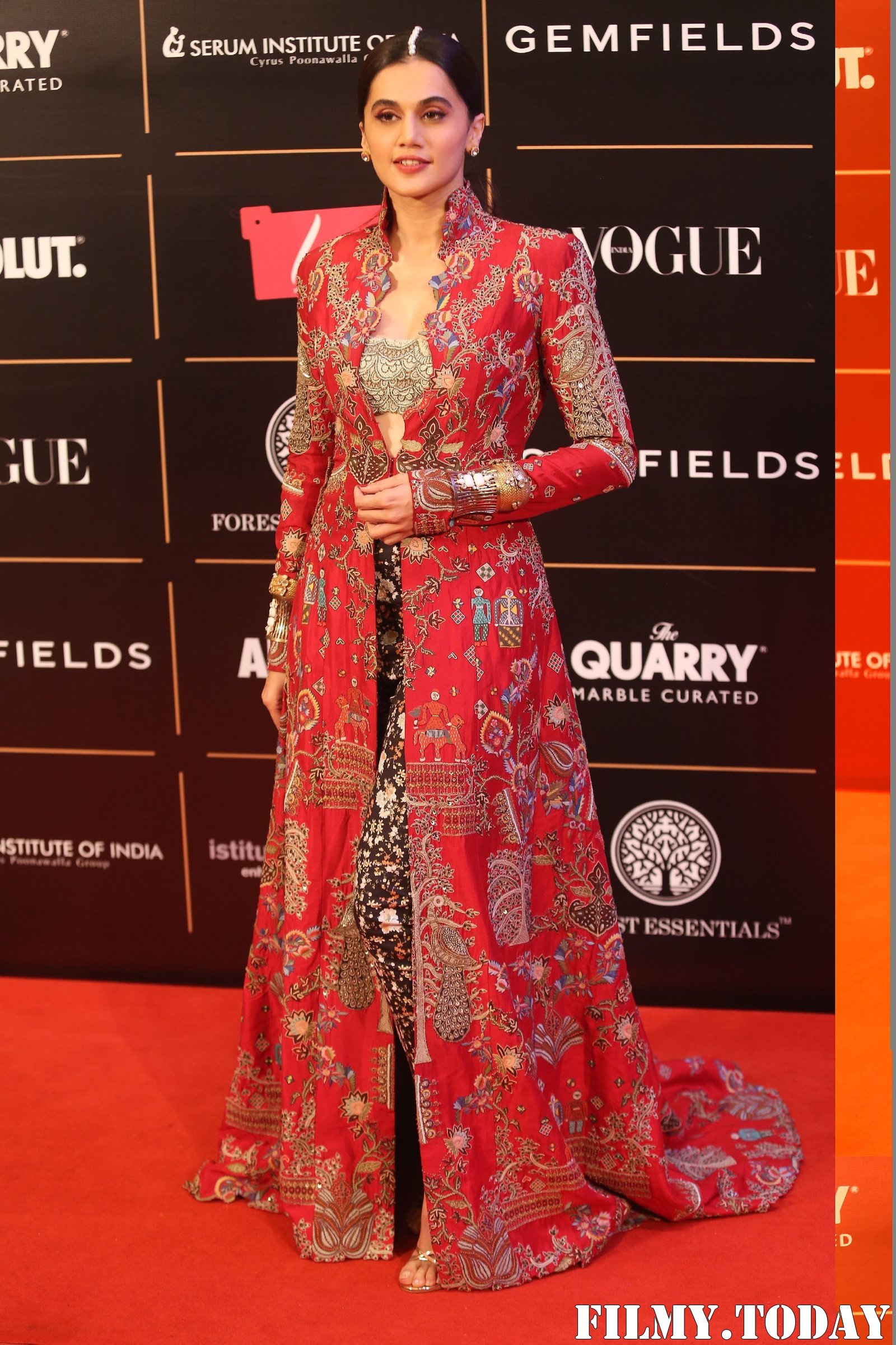 Taapsee Pannu - Photos: Red Carpet Ceremony Of Vogue Women Of The Year 2019 | Picture 1693427