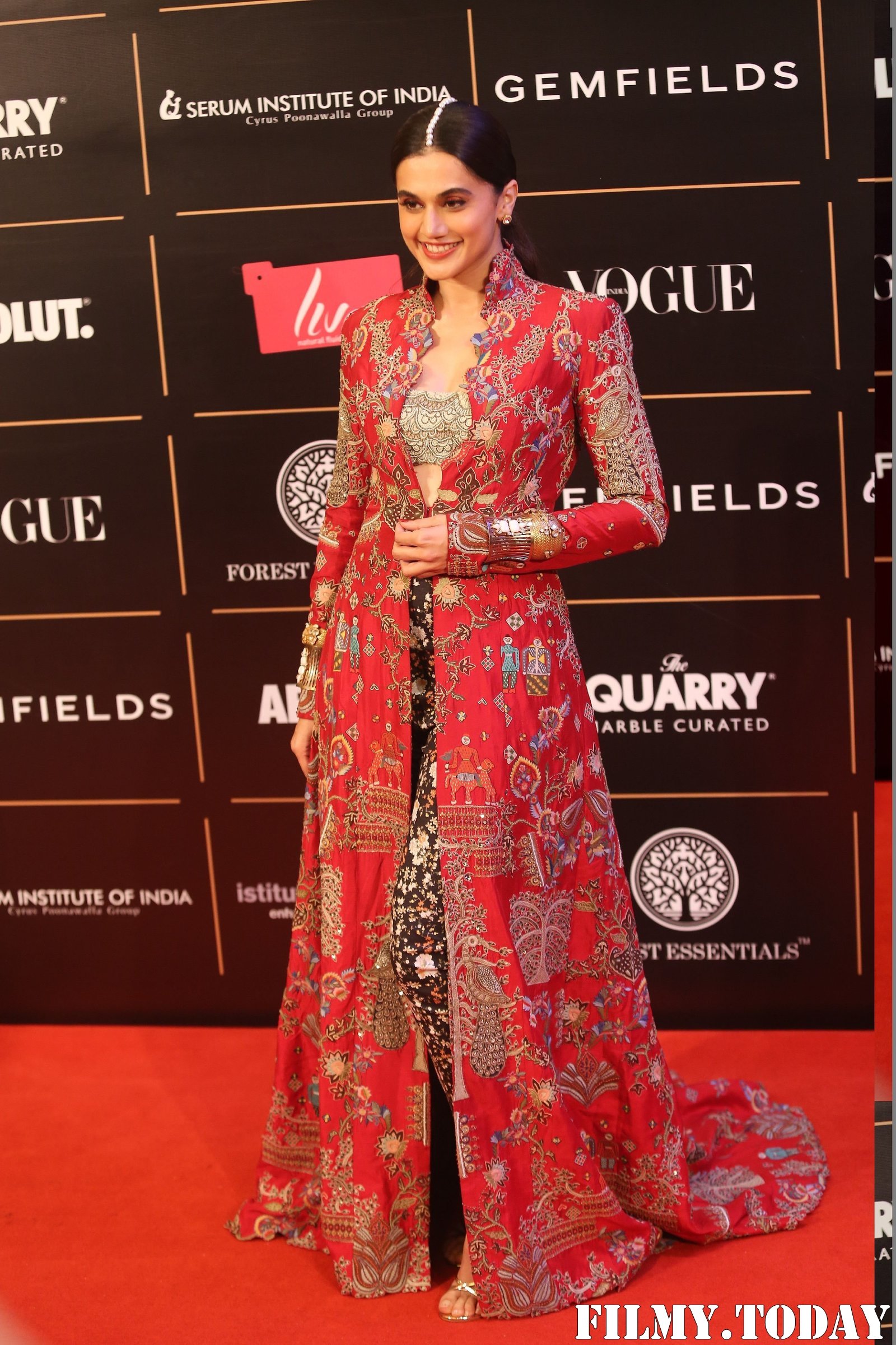 Taapsee Pannu - Photos: Red Carpet Ceremony Of Vogue Women Of The Year 2019 | Picture 1693426