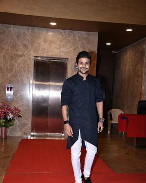 Photos:  Celebs At Ramesh Taurani's Diwali Party At His Bandra Residence | Picture 1694021