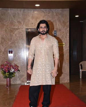 Photos:  Celebs At Ramesh Taurani's Diwali Party At His Bandra Residence | Picture 1694033