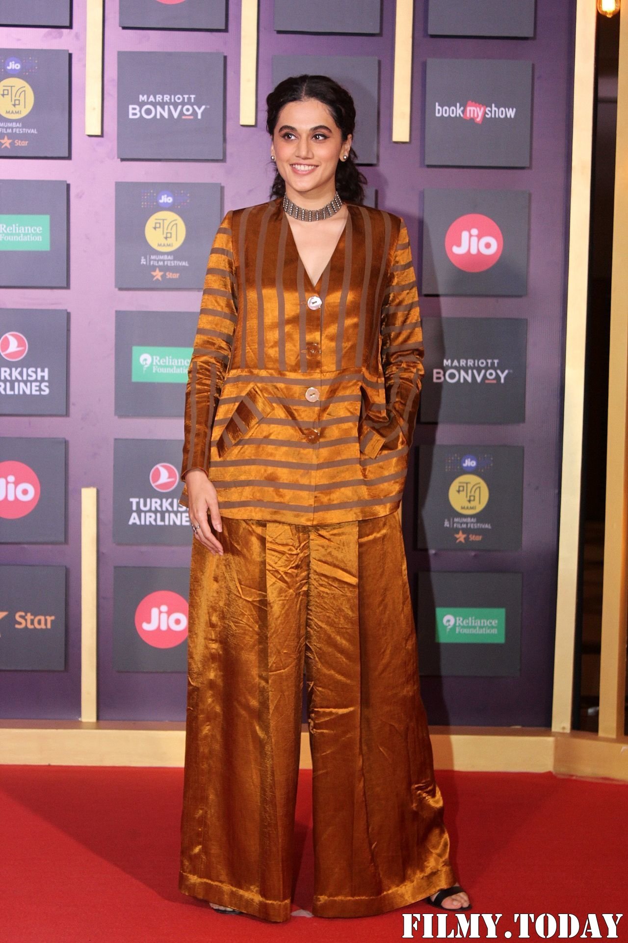 Taapsee Pannu - Photos: Closing Ceremony Of Jio Mami 21st Film Festival | Picture 1694293