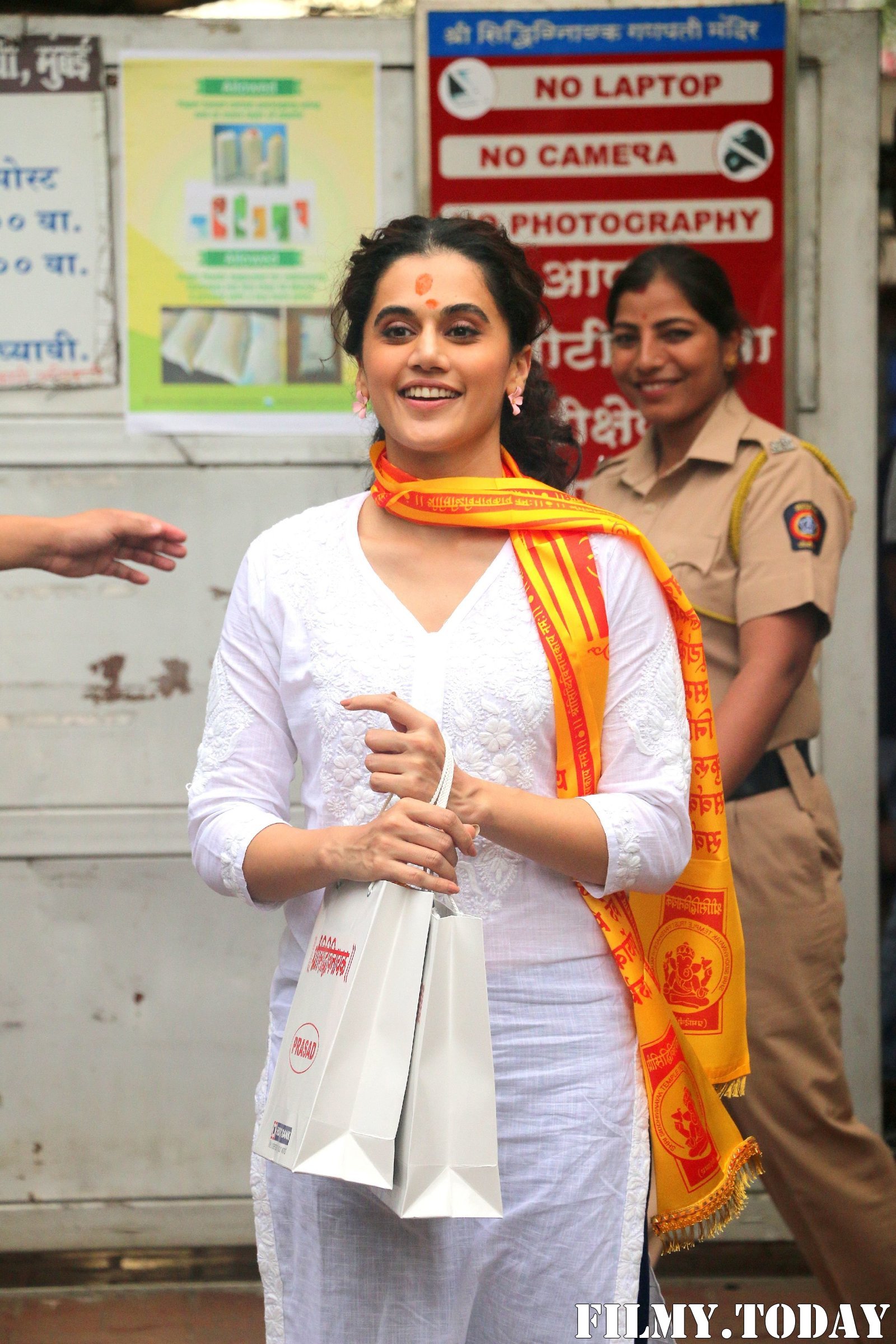 Photos: Taapsee Pannu At Siddhivinayak Temple | Picture 1694300
