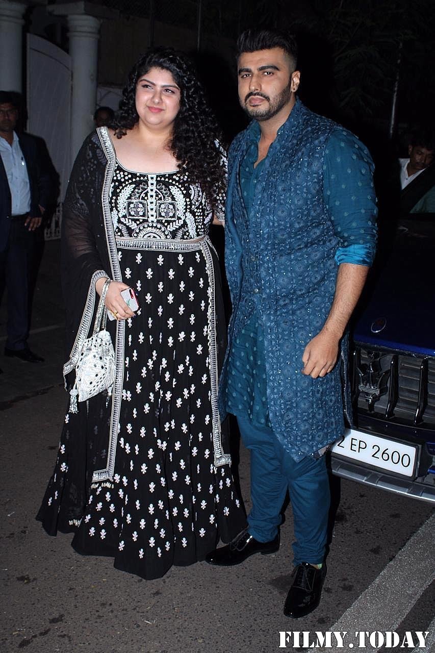 Photos: Celebs At Amitabh Bachchan's Diwali Party In Juhu | Picture 1694777
