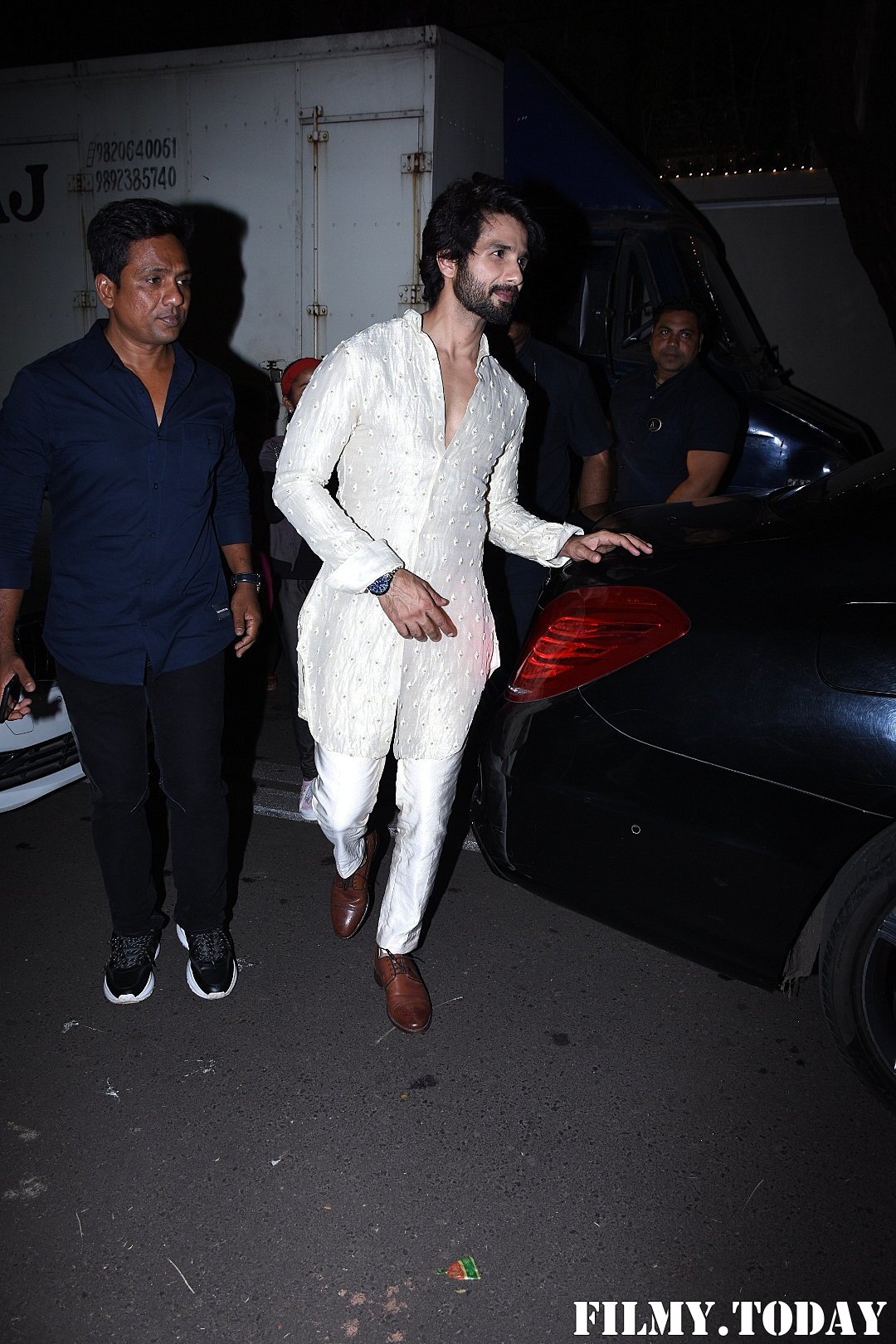 Photos: Celebs At Amitabh Bachchan's Diwali Party In Juhu | Picture 1694772