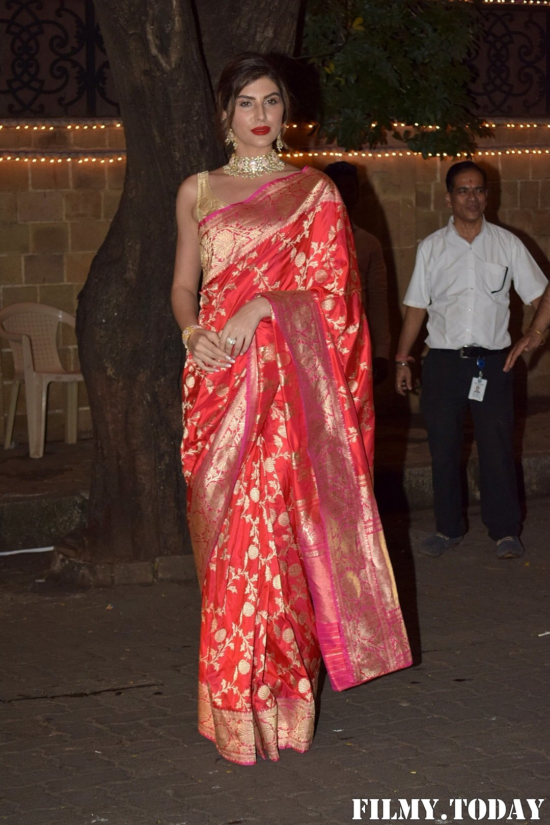 Sonakshi Sinha - Photos: Celebs At Anil Kapoor's Diwali Party In Juhu | Picture 1694666