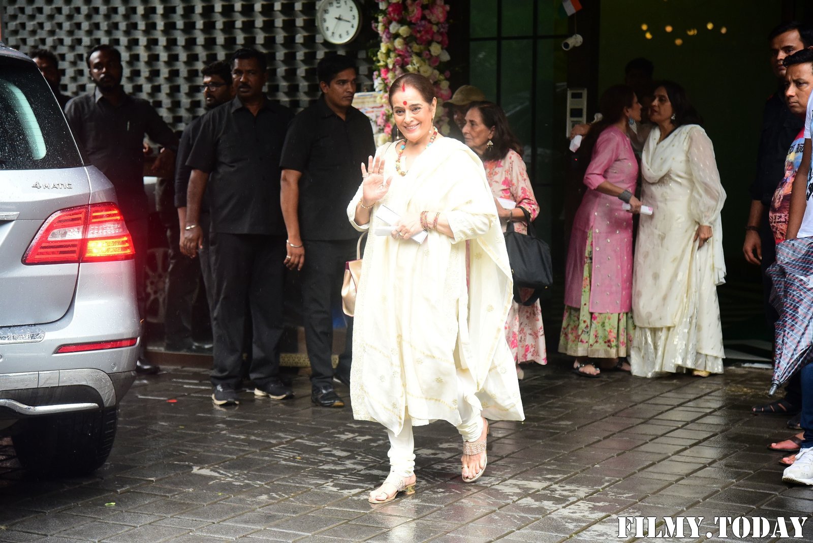 Photos: Bollywood Celebs At Arpita Khan's Home For Ganesh Chaturthi | Picture 1680016